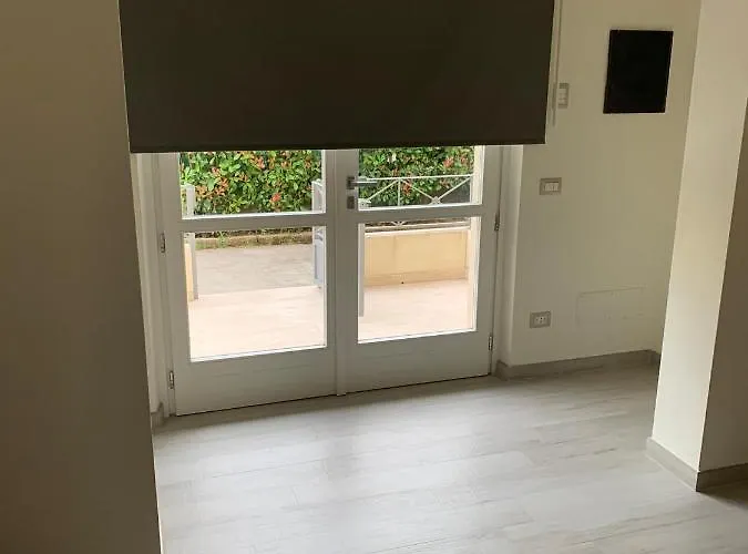 Le Zitelle Di San Pio 2 *
